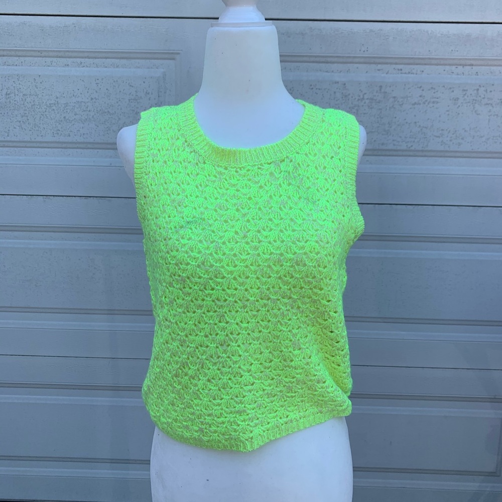NWT Neon Yellow knitted top